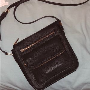 Black crossbody purse